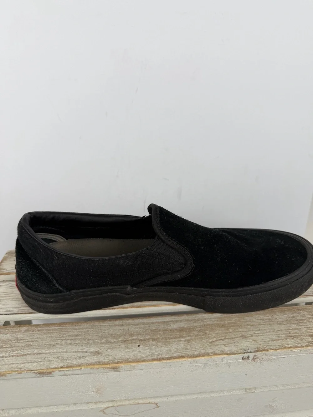 Vans Skate Slip-On shoes in a blackout colorway durable suede upper size 9.5